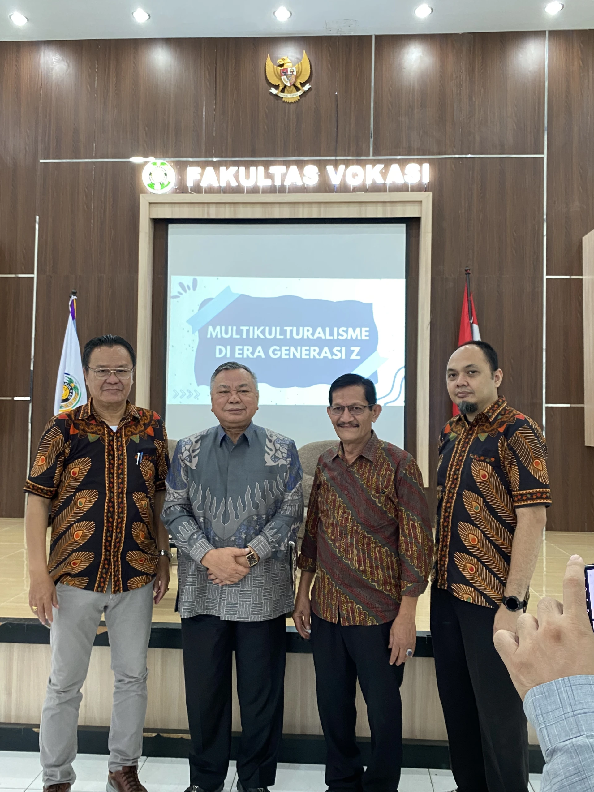 Kuliah Umum "Multiculturalism in Gen-Z Era Program Studi D3 Bahasa Inggris Fakultas Vokasi USU